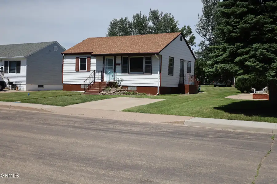 1106 Riverview Avenue, Bismarck, ND 58504 - #3