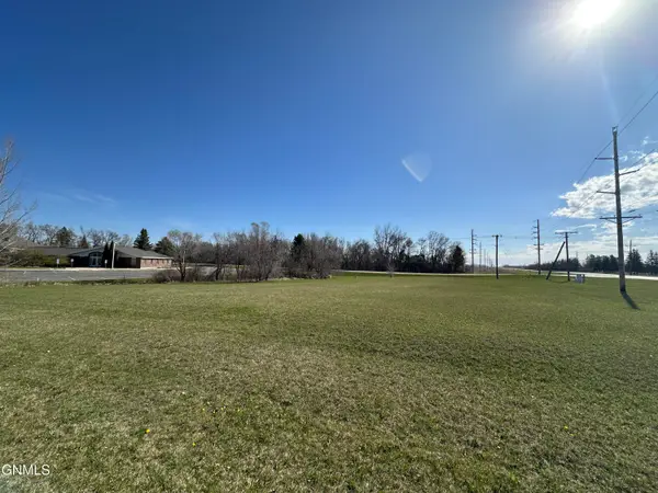 Xxxx 2nd Street Se, Jamestown, ND 58401