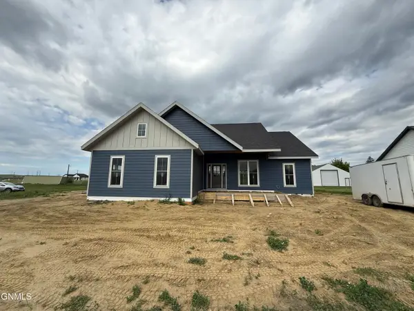 920 Elk Street, Alexander, ND 58831