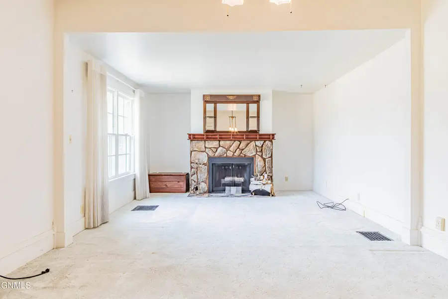 253 1st Street Ne, Garrison, ND 58540 - #3