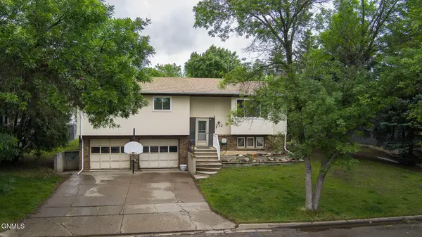 212 10th Street Nw, Beulah, ND 58523