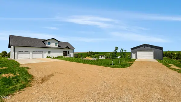 5103 13q Street Nw, Garrison, ND 58540