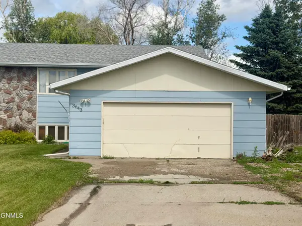3643 Regent Drive E, Bismarck, ND 58504