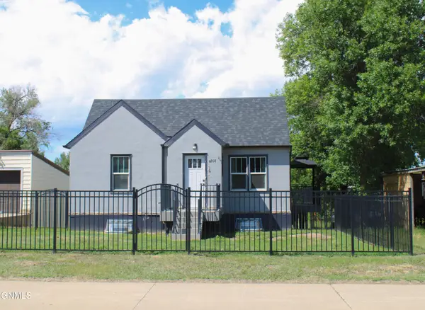 208 4th Avenue Ne, Watford City, ND 58854