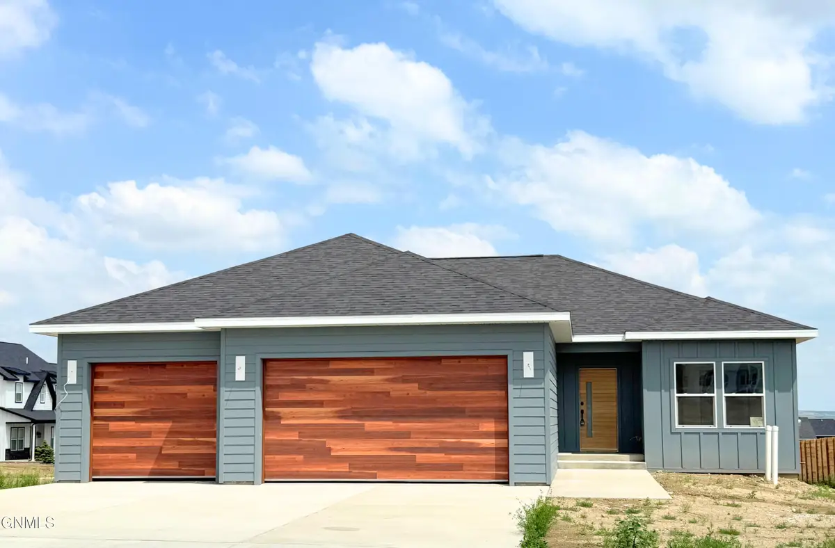 3016 28th Court W, Williston, ND 58801 - #1