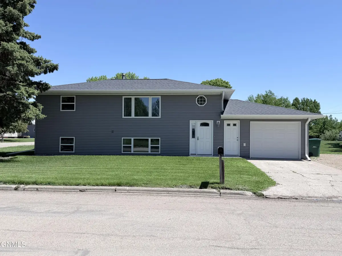 180 16th Avenue N, Carrington, ND 58421 - #1