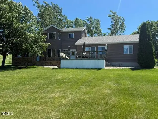 11619 24th Street Se, Valley City, ND 58072