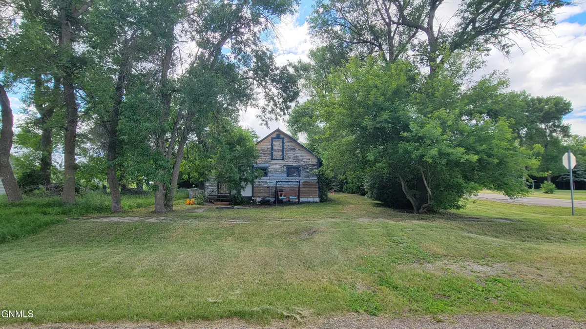 174 Main Street N, Regan, ND 58477 - #1