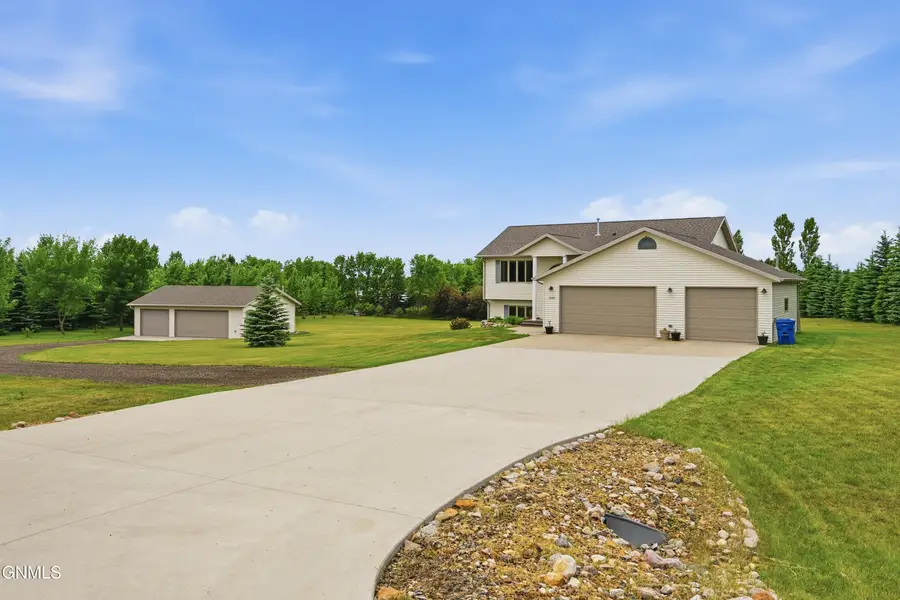 7020 Endicott Drive, Bismarck, ND 58503 - #2
