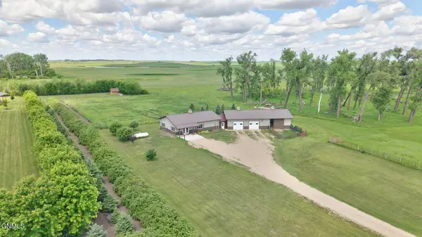 3843 113th Avenue Se, Valley City, ND 58072