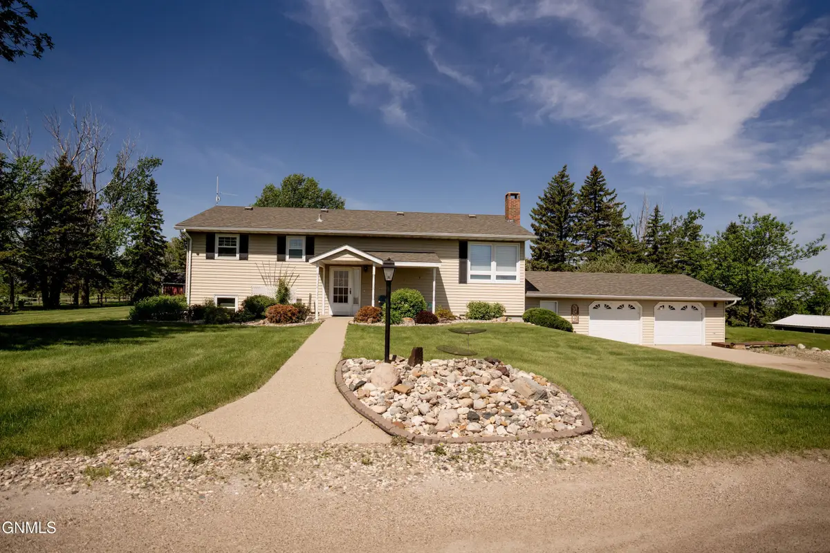 3789 86th Avenue Se, Jamestown, ND 58401 - #1