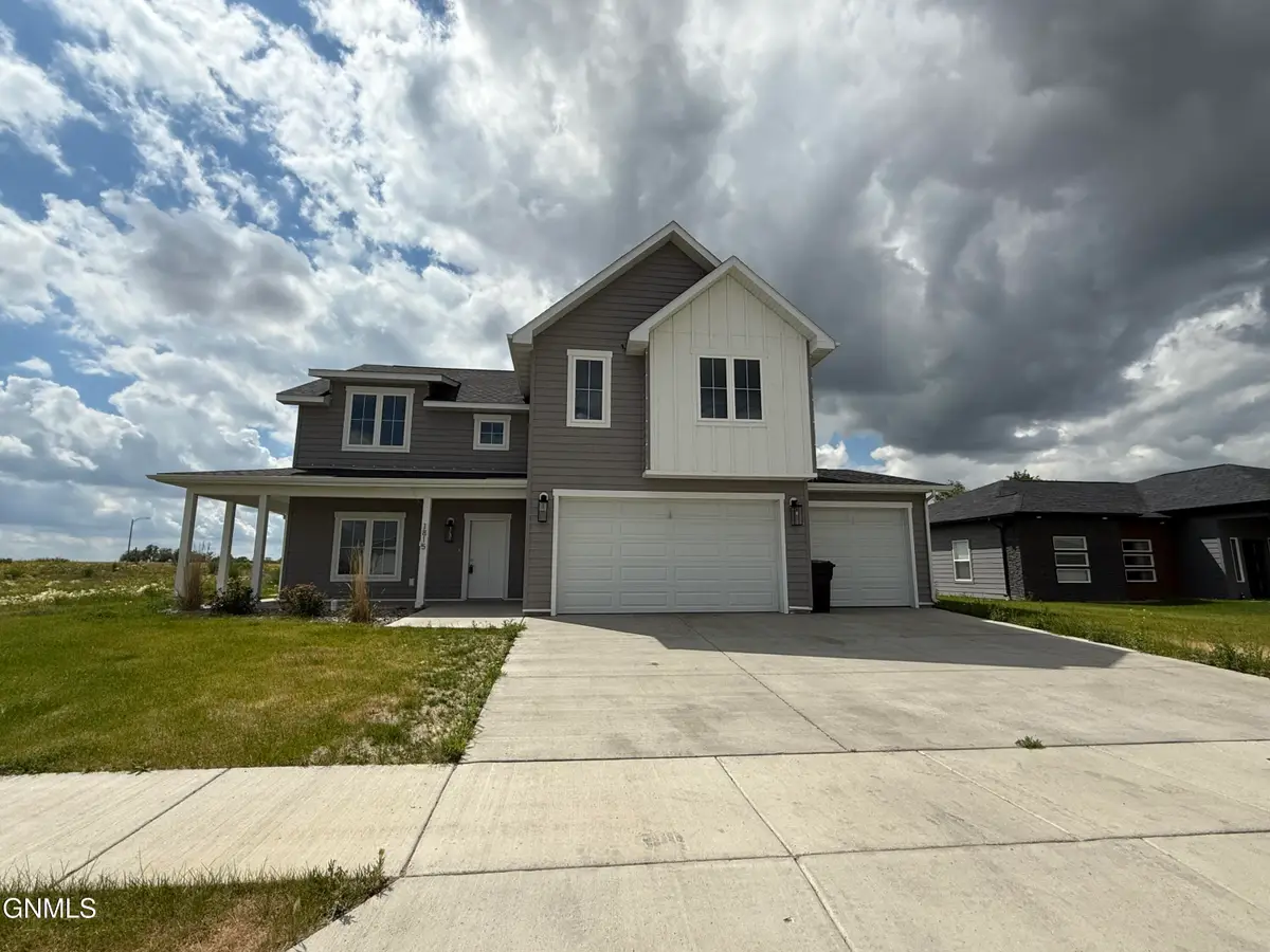 1815 36th Avenue W, Williston, ND 58801 - #1