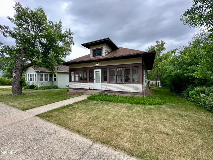717 4th Avenue, Washburn, ND 58577 - #2