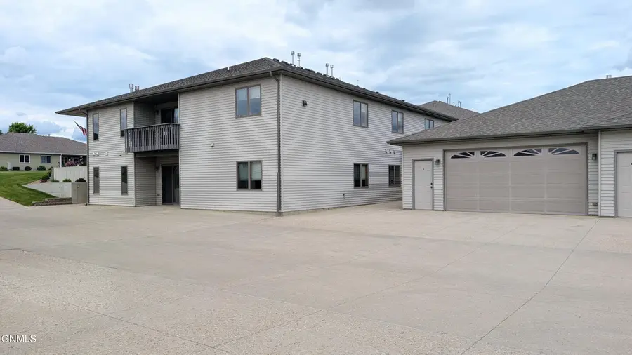 1301 33rd Street N #3, Bismarck, ND 58501 - #2