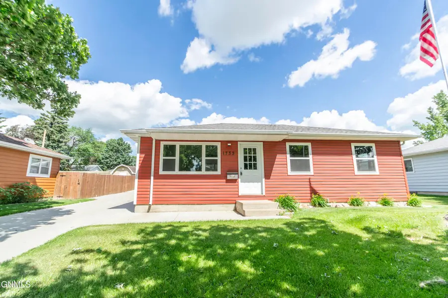 1733 Ryan Drive, Bismarck, ND 58501 - #2