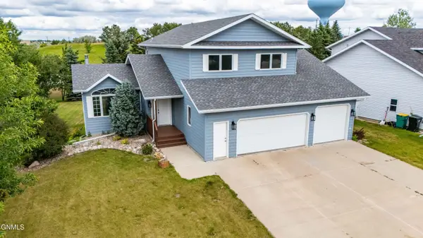 518 Huron Drive, Bismarck, ND 58503