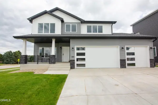 4800 Cornice Loop, Bismarck, ND 58503