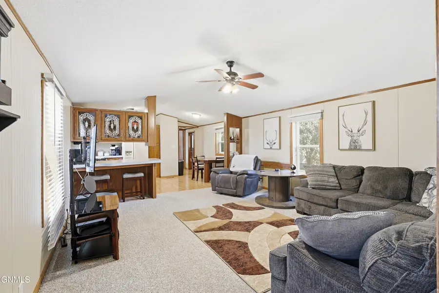 136 Delaware Street, Bismarck, ND 58504 - #2