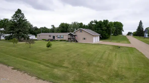 109 4th Street W, Hurdsfield, ND 58451