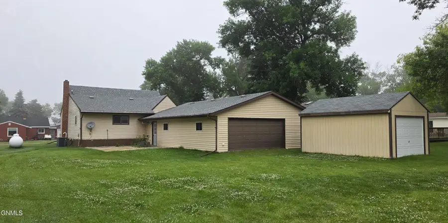 1104 Foster Avenue, Cooperstown, ND 58425 - #2