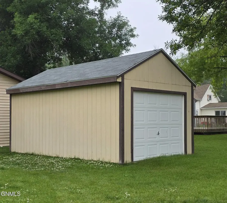 1104 Foster Avenue, Cooperstown, ND 58425 - #3
