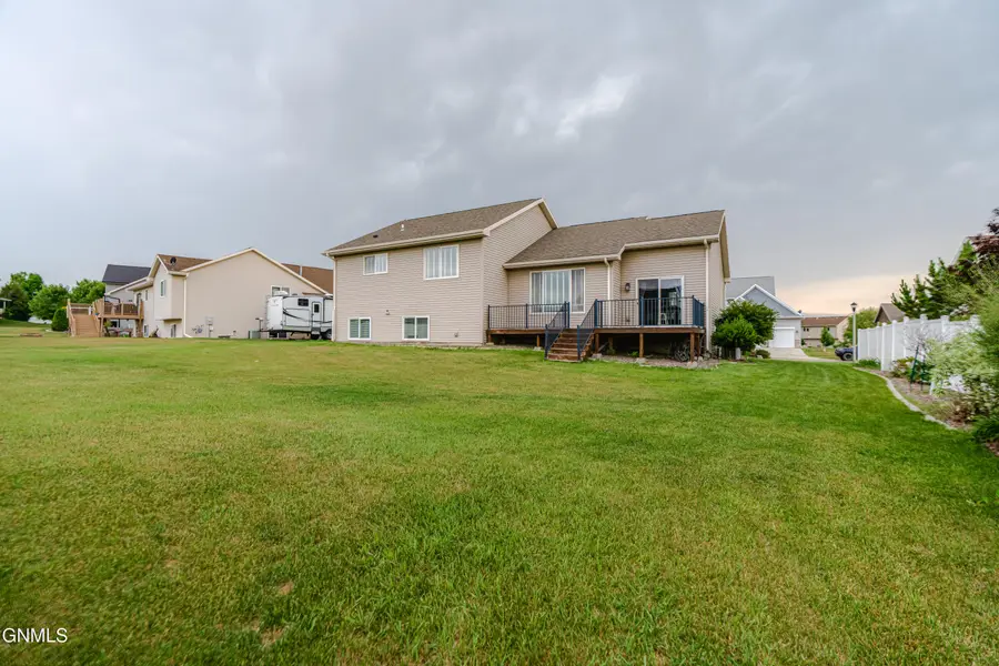 4819 Feldspar Drive, Bismarck, ND 58503 - #3