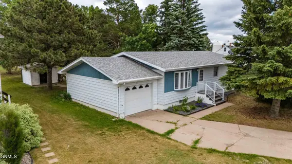 113 2nd Street N, New Salem, ND 58563