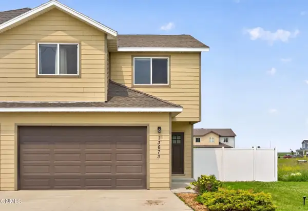 13673 Karen Street, Williston, ND 58801