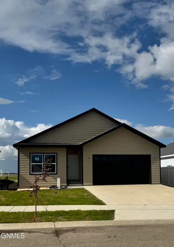 3408 36th Street W, Williston, ND 58801