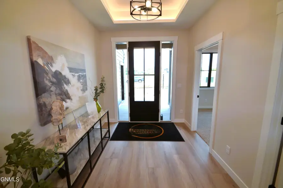 4121 Ivory Lane, Bismarck, ND 58503 - #2