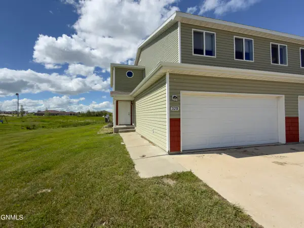 329 Adeline Drive, Stanley, ND 58784