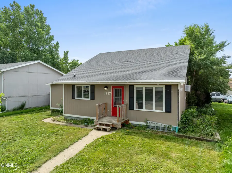 1717 28th Street W, Williston, ND 58801 - #2