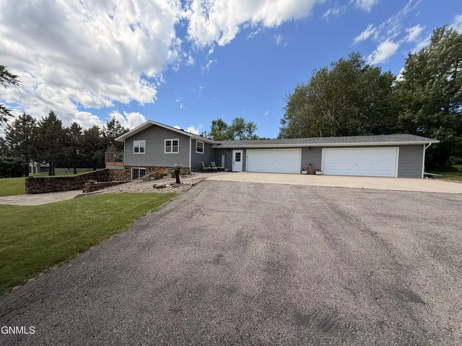 4848 Highway 85 Lot 305, Williston, ND 58801 - #2