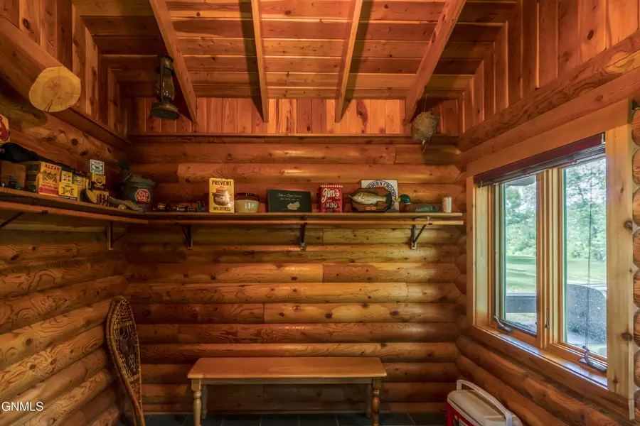 1045 U.s. 83, Washburn, ND 58577 - #3