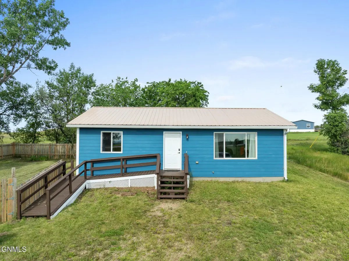 10 2nd Street Nw, New Town, ND 58763 - #1