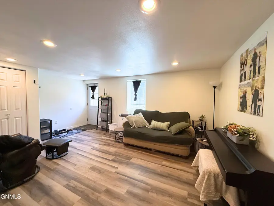 516 University Avenue, Williston, ND 58801 - #2