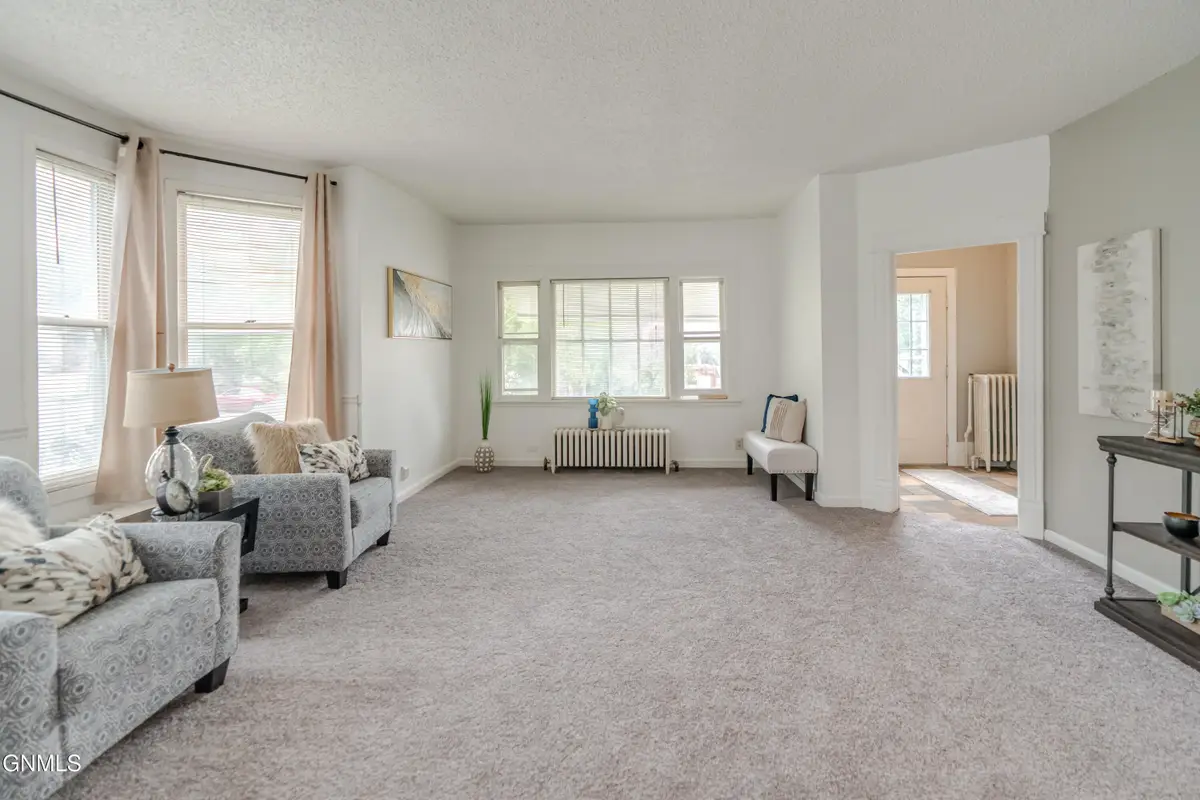 2100 Rosser Avenue E, Bismarck, ND 58501 - #1