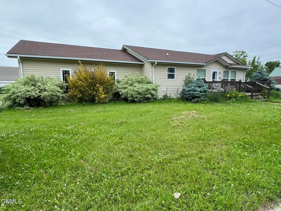 301 1st Street Nw, Bowbells, ND 58721 - #3