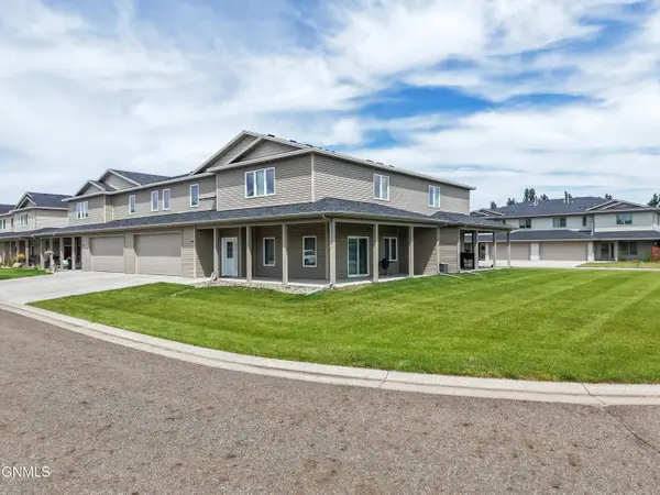 722 Compass Loop, Bismarck, ND 58504