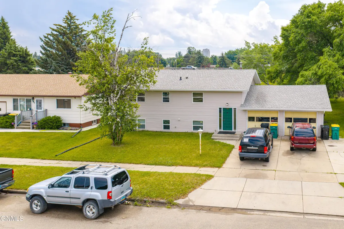 303 Interstate Avenue, Bismarck, ND 58503 - #1