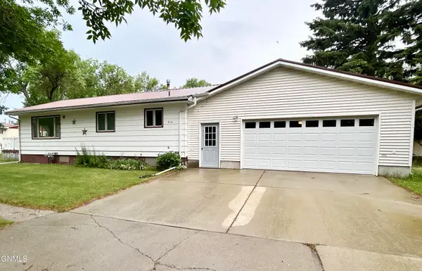 214 4th Avenue E, Turtle Lake, ND 58575