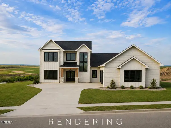 2626 Frisco Way, Bismarck, ND 58503