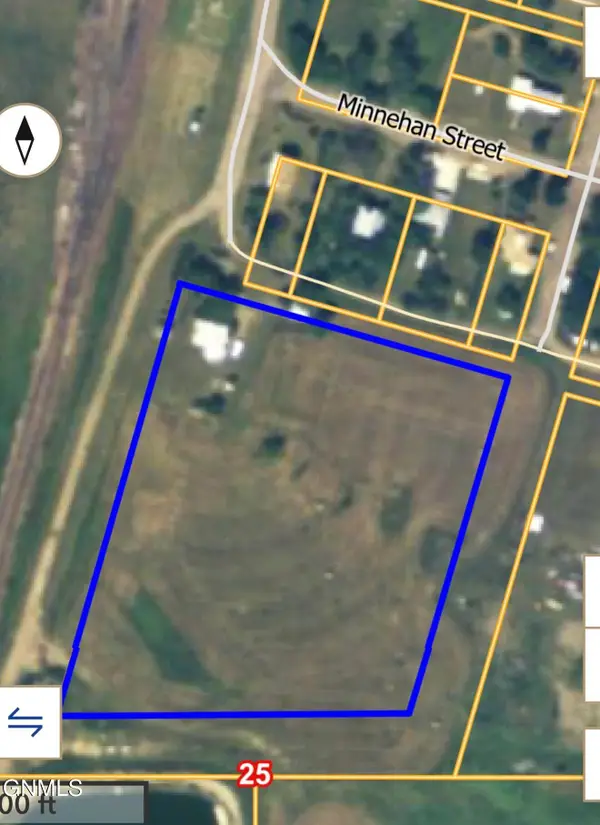 321 Railroad Avenue S, Medicine Lake, MT 59247