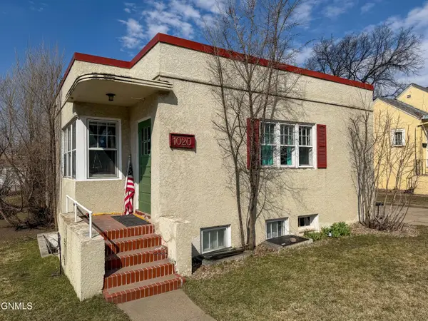 1020 7th Street, Bismarck, ND 58501