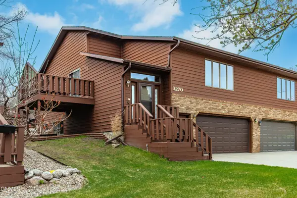 3270 Montreal Street, Bismarck, ND 58503