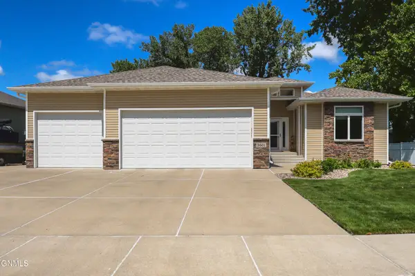3601 Bay Shore Bend Se, Mandan, ND 58554