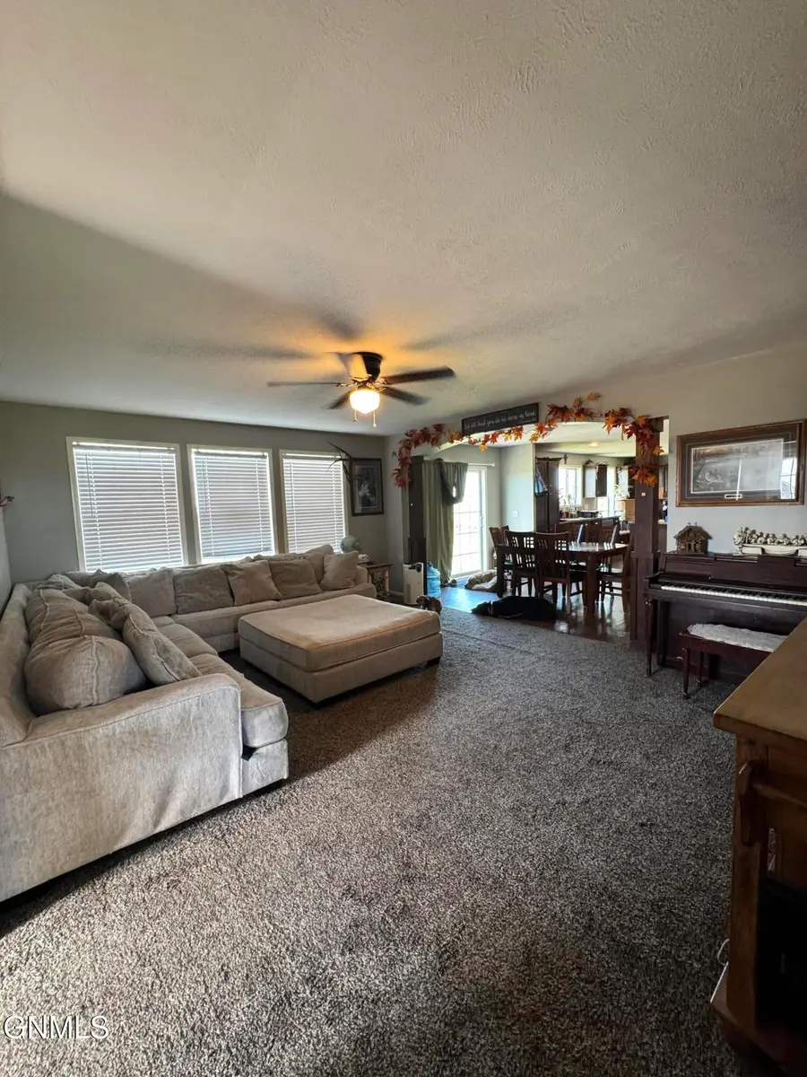 13119 48t Way Nw, Williston, ND 58801 - #2