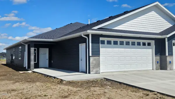 2518 34th Avenue Se, Mandan, ND 58554