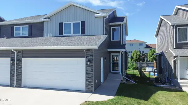 517 La Paz Avenue, Bismarck, ND 58503