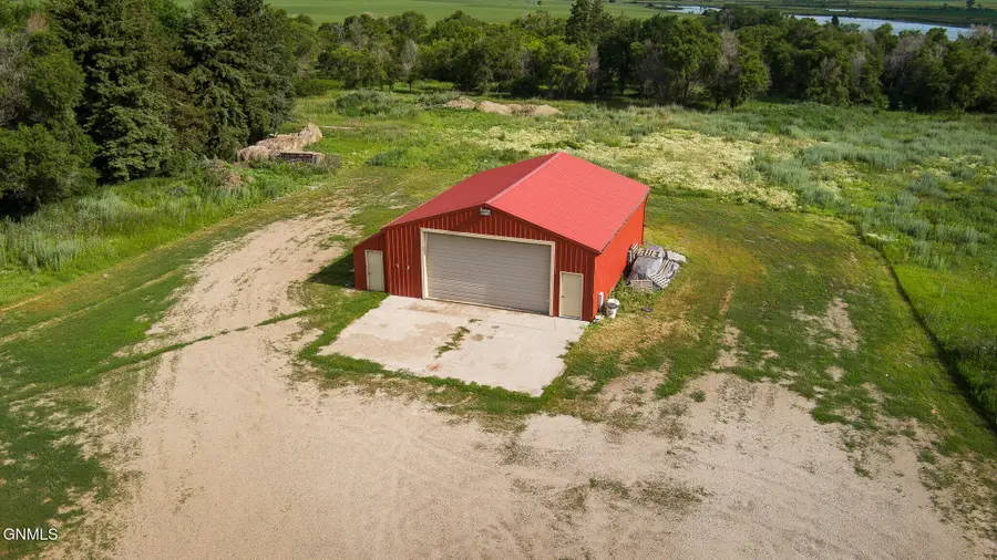 2559 5th Street Sw, Washburn, ND 58577 - #3
